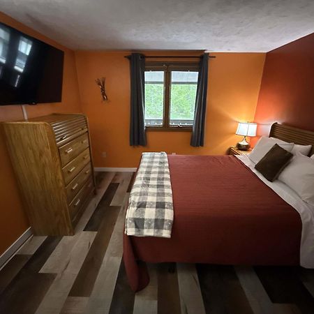 Boyne Mountain Condo -Sleeps 12 Boyne Falls Eksteriør billede