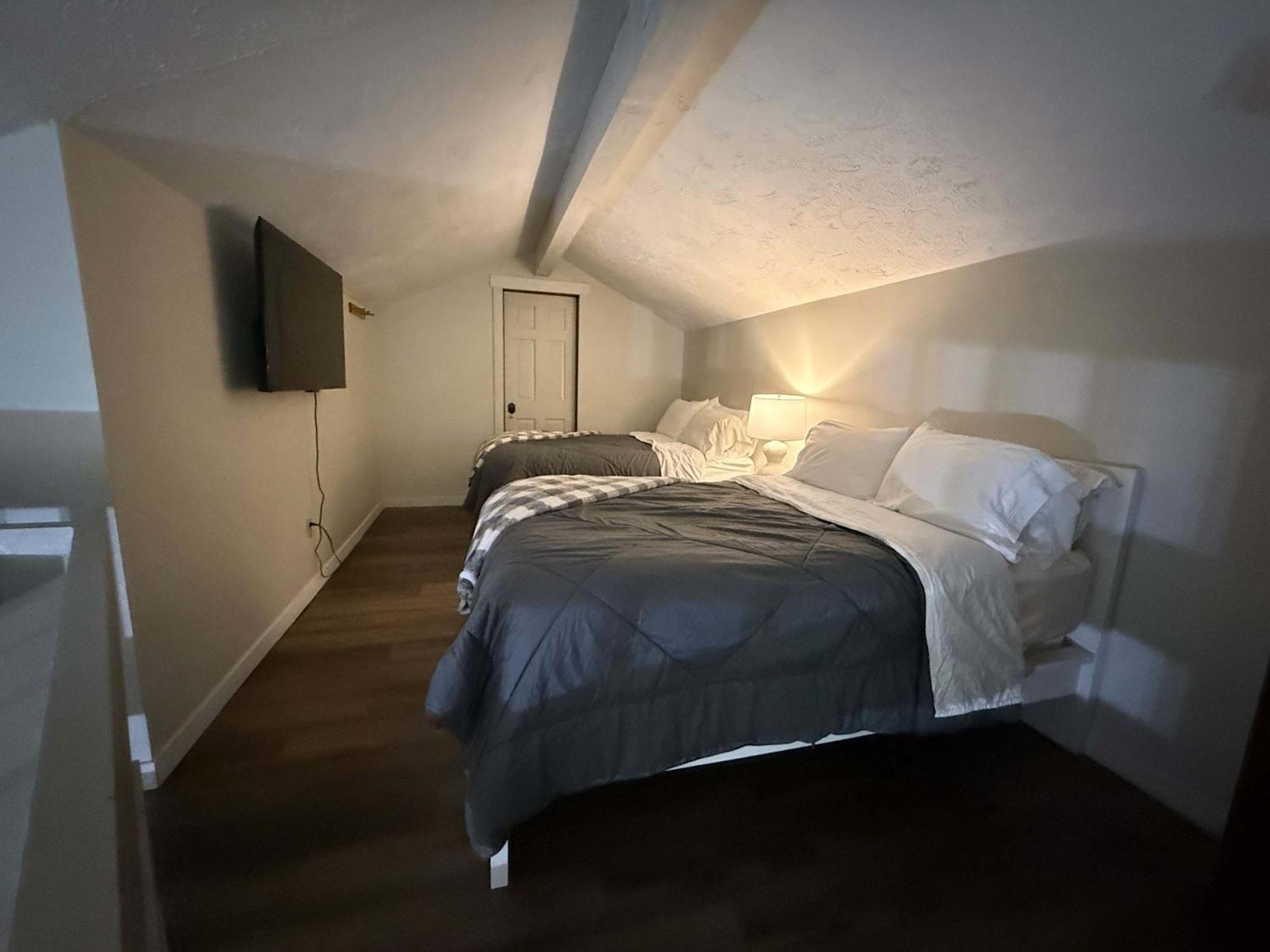 Boyne Mountain Condo -Sleeps 12 Boyne Falls Eksteriør billede