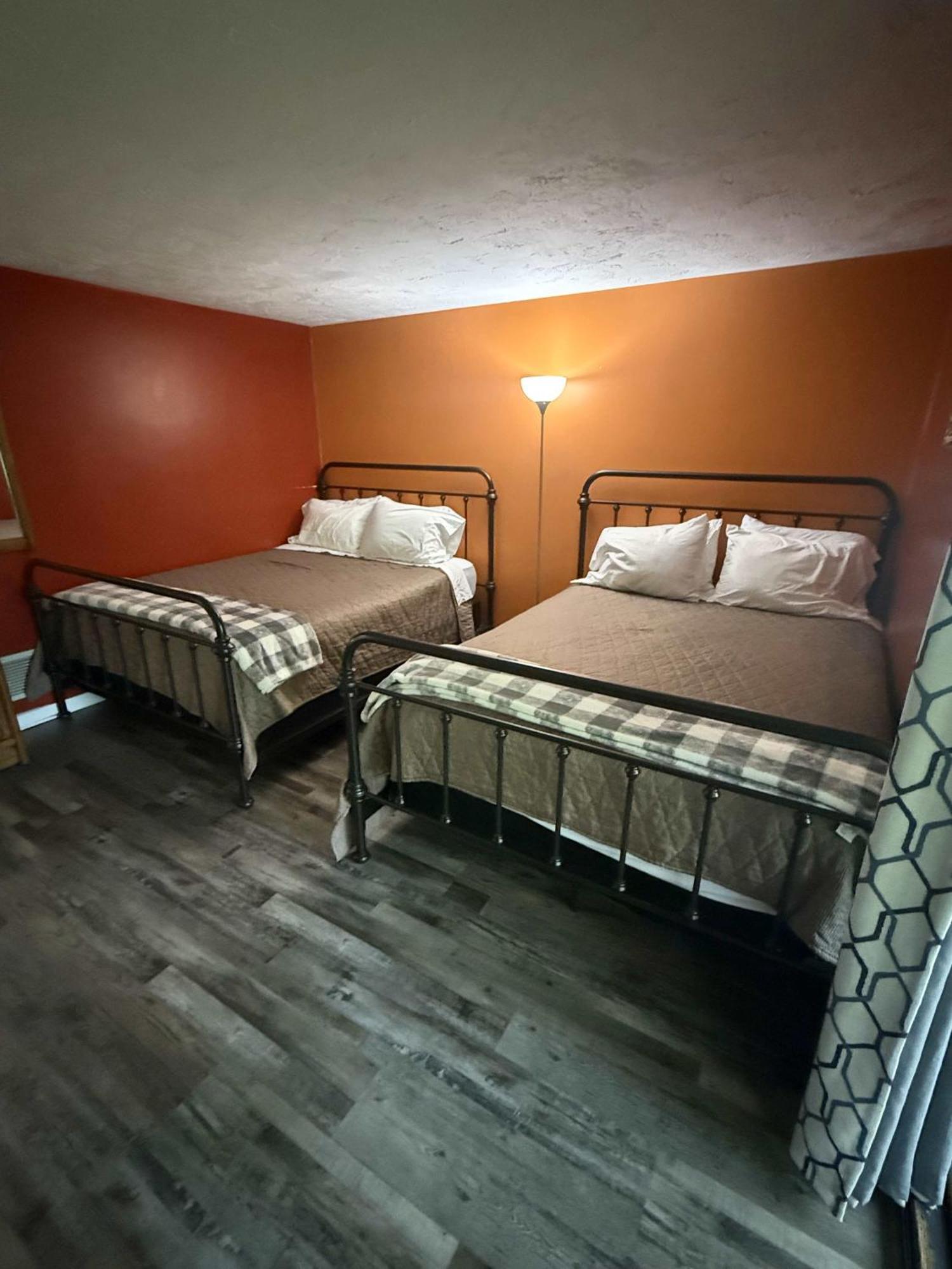 Boyne Mountain Condo -Sleeps 12 Boyne Falls Eksteriør billede